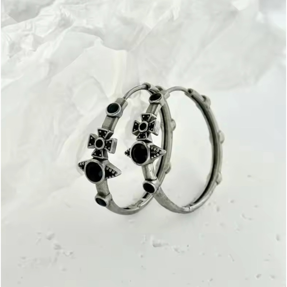 925 Sterling Silver Planet Saturn Symbol Hoop Earrings With Black Onyx Accents - Picture 4 of 5